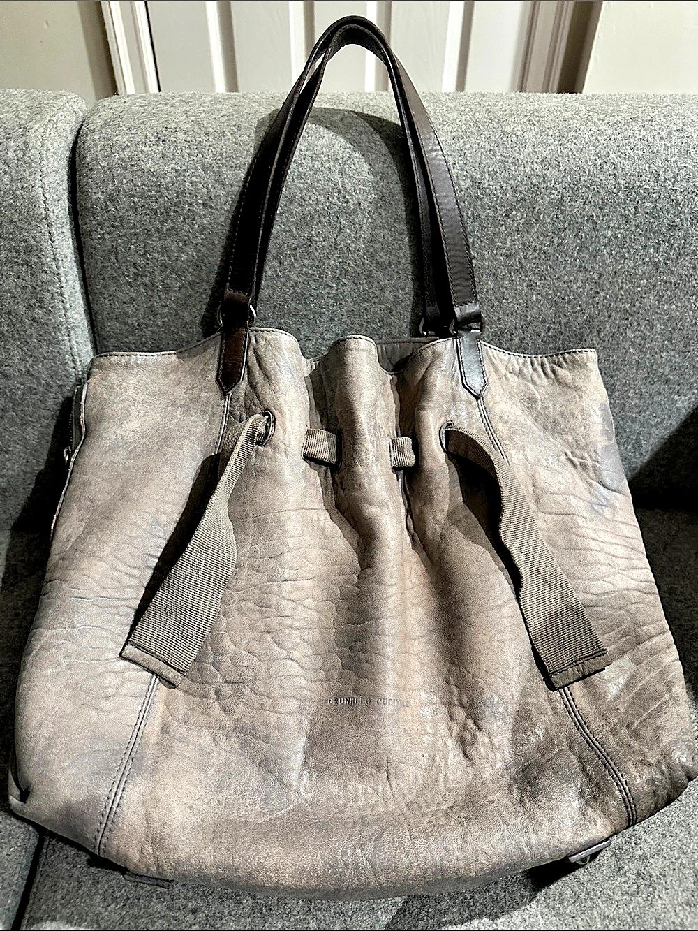 Brunello Cucinelli Leather Tote Bag in Gray